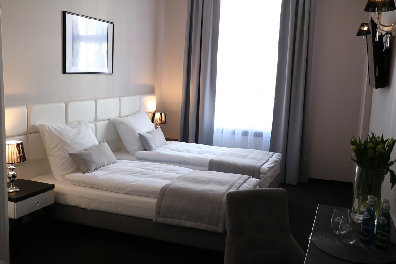 Hotel Villa Casino Слубице Екстериор снимка