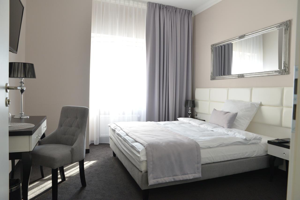 Hotel Villa Casino Слубице Екстериор снимка